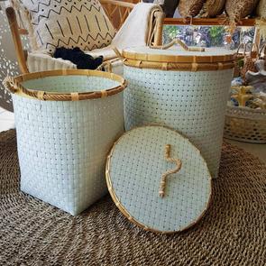 Large White Synthetic Rattan Baskets